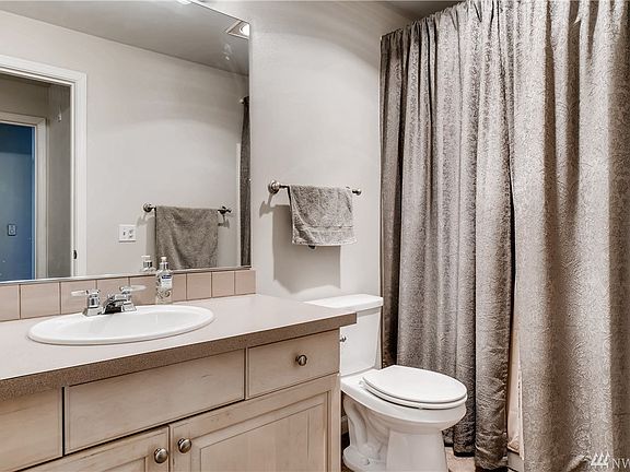 5th image of 2530 15th Ave W APT 505