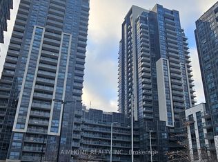 30 Meadowglen Pl #306, Toronto, ON M1G 0A6