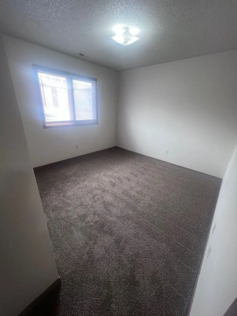 4928 Walker Ave Apartments — Photo 3
