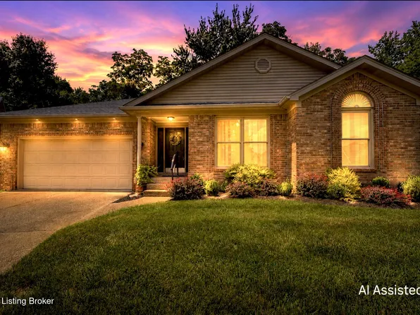 715 Auburn Oaks Dr, Louisville, KY 40214