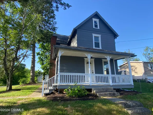 9 E Summit St, Avis, PA 17721