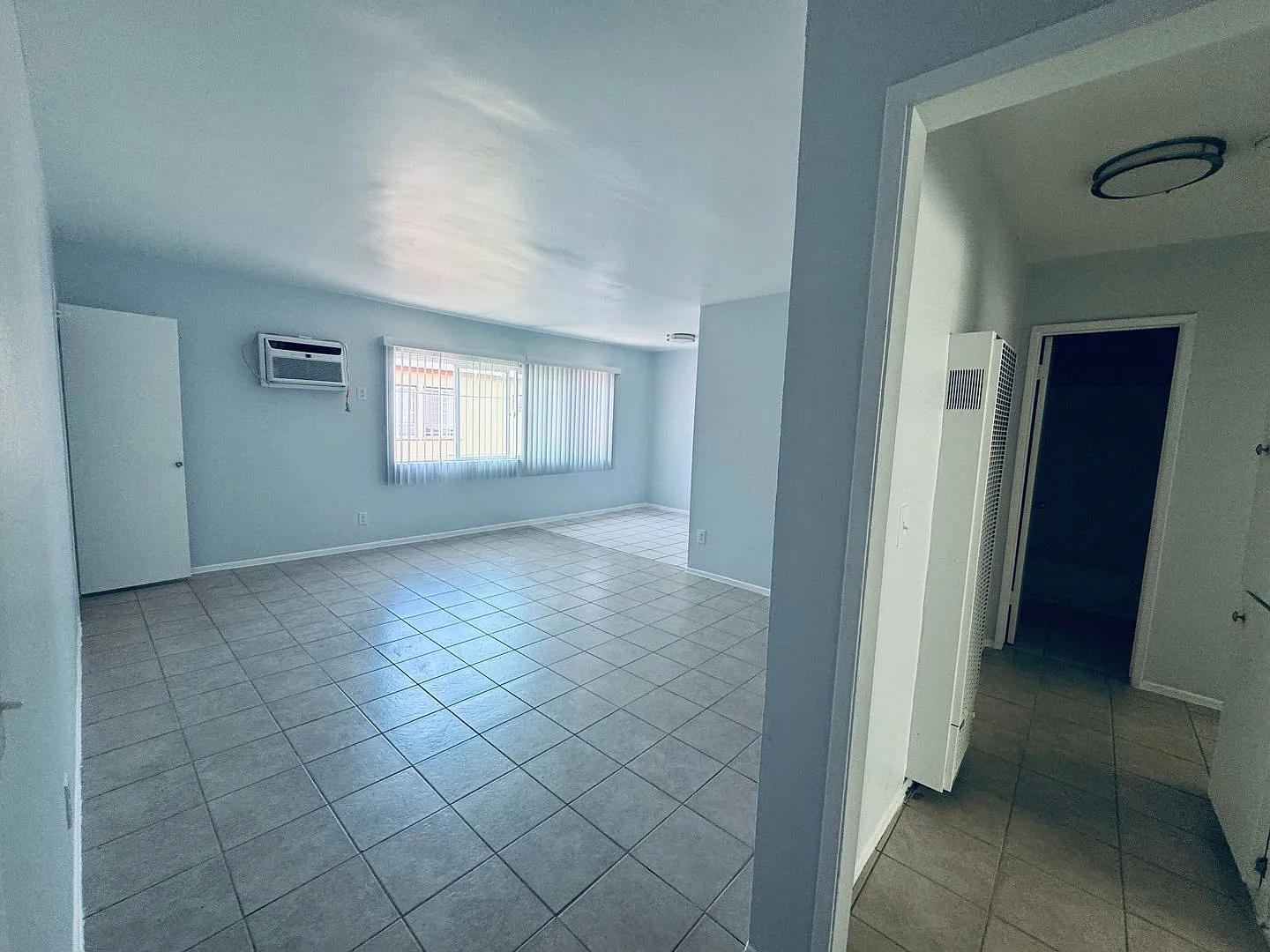 6030 Hazelhurst — Photo 2
