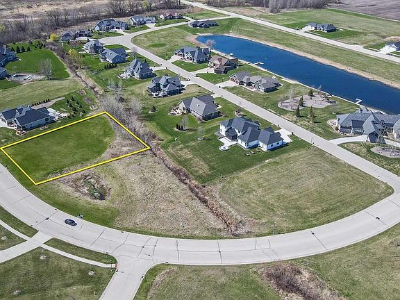 3rd image of 448 N COUNTRY LANE #78