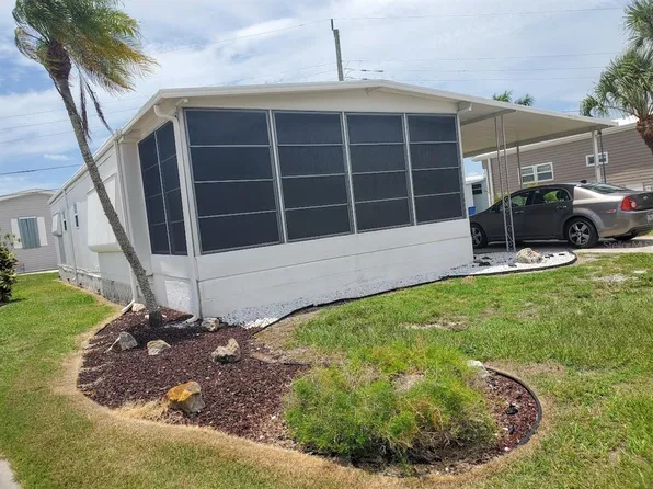 820 Turf St, Venice, FL 34285