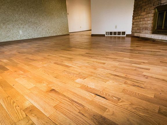 4th image of 1638 S Teakwood Dr