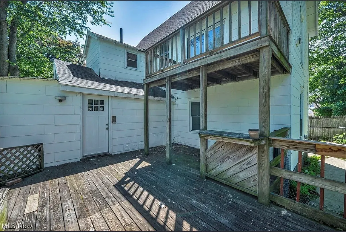 3 bed, 1500 sqft, $1,550 — Photo 3