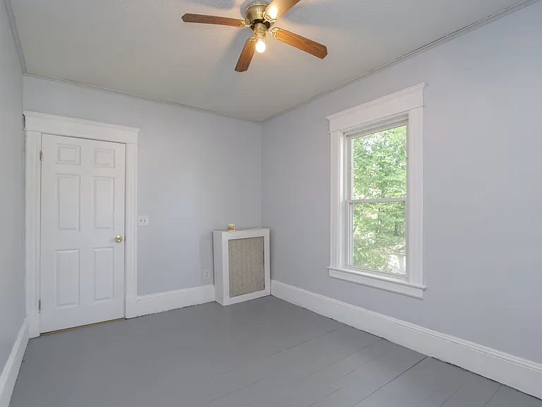 208 Prospect St #2 — Photo 40