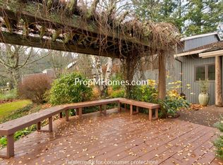 27795 SW Heater Rd, Sherwood, OR 97140