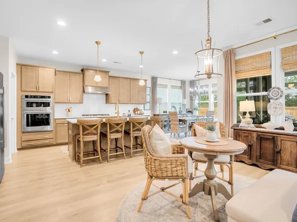 106 Winding Stream Cir, Simpsonville, SC 29681