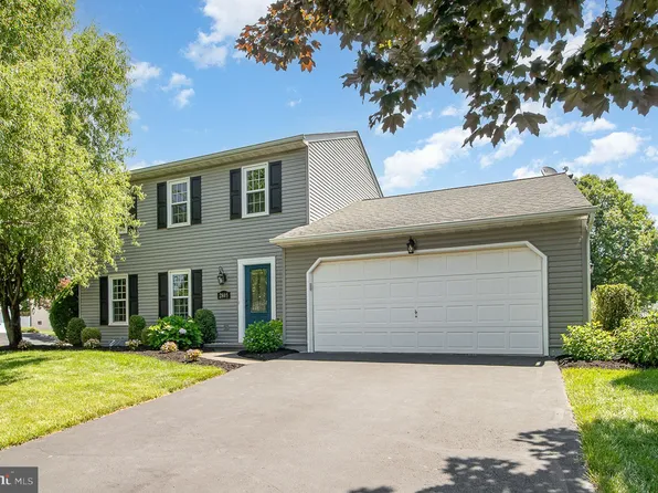 2805 W Rosegarden Blvd, Mechanicsburg, PA 17055