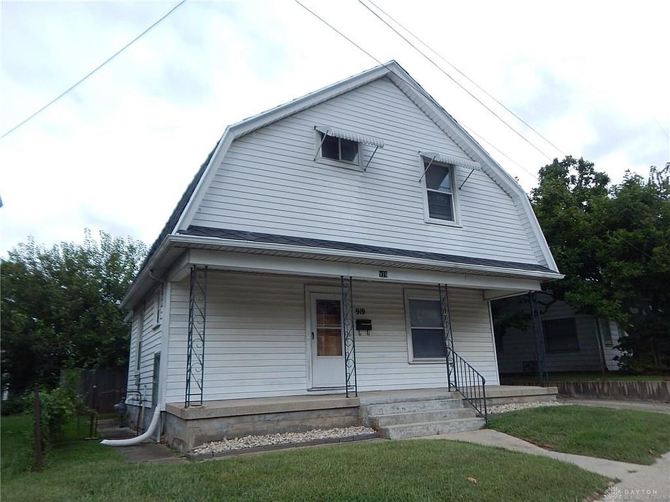 1st image of 919 E Stewart St