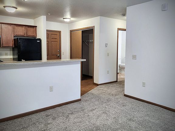Std. 1BR Living Area