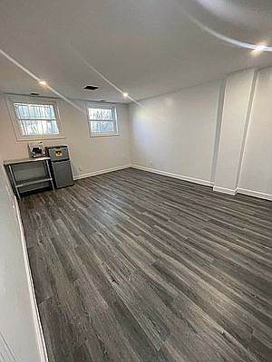 1st image of 386 Chauncey St #2F