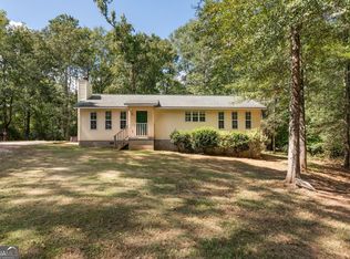 290 Eastlake Dr, Sandersville, GA 31082