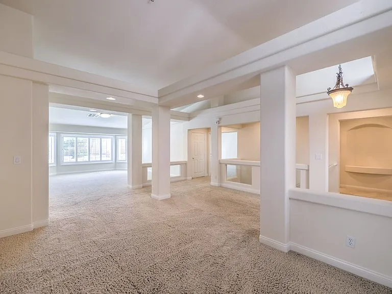 6299 Pale Pavilion Ave — Photo 7