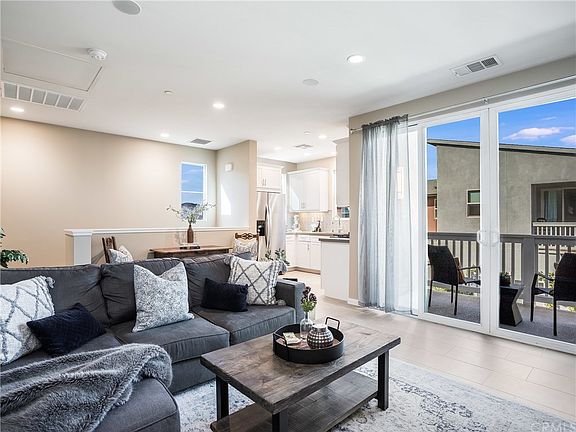 2nd image of 299 Alienta Ln