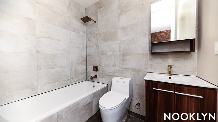 Rented by Nooklyn NYC LLC | media 21