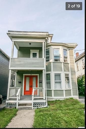 1st image of 156 Green St Floor 1