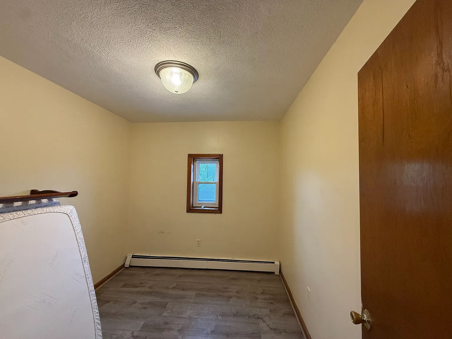 2 bed, 750 sqft, $2,500 — Photo 4