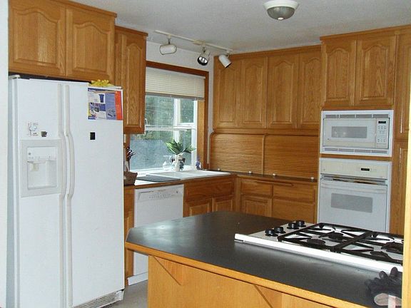 2nd image of 14551 SE 26th St