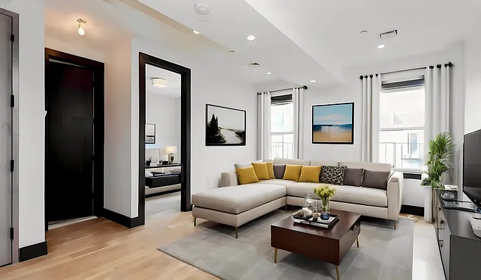 Rented by Reavis | media 1