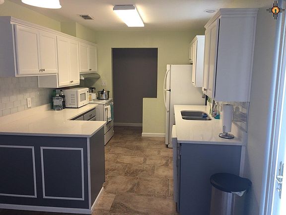 4th image of 1125 Comer Dr