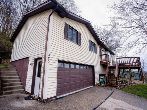 320 Hiawatha Hills DRIVE, Dakota, MN 55925