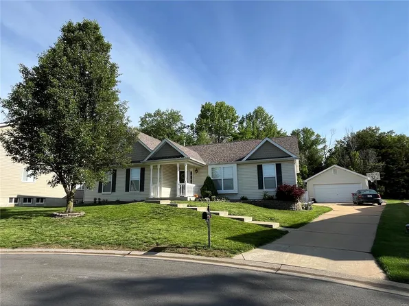 5 Ridge Pl, Imperial, MO 63052