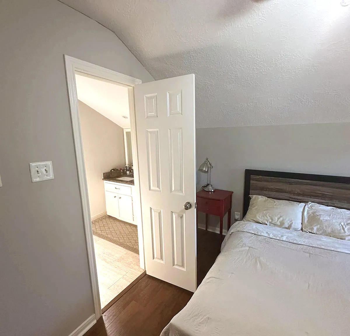 4 bed, $700 — Photo 3