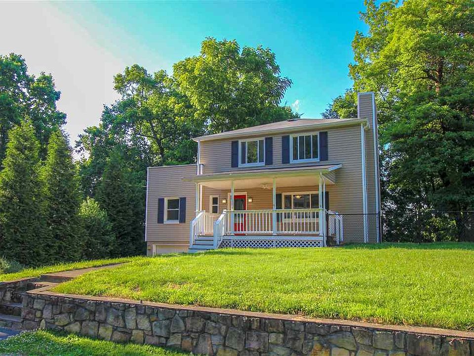 1st image of 2408 Woodland Ave SW
