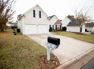 5 Waterfield Ct, Greer, SC 29650