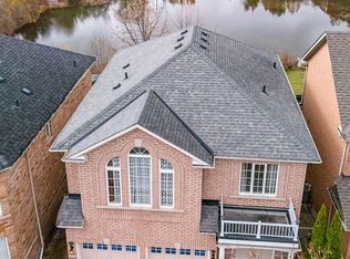 54 Queen Mary Dr, Brampton, ON L7A2K3