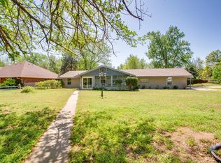 3304 Dana Dr, Enid, OK 73703