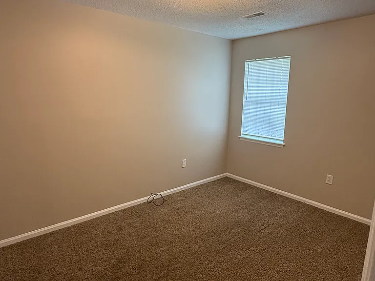 7759 McKnight St — Photo 5