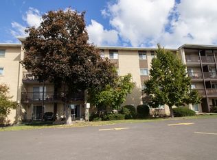 650 Murray Ln UNIT 214, Des Plaines, IL 60016