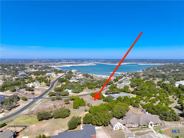 344 Scarlet Ct, Canyon Lake, TX 78133