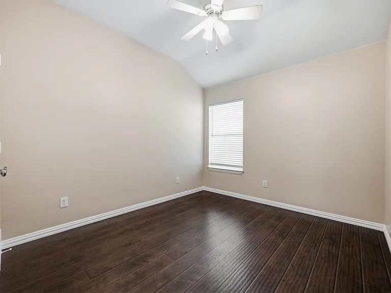 1716 Mapleleaf Falls Dr — Photo 11