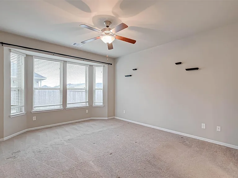 2111 Post Oak Ct — Photo 19