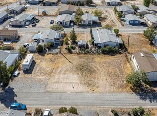 61 Queenstar St, Pahrump, NV 89048
