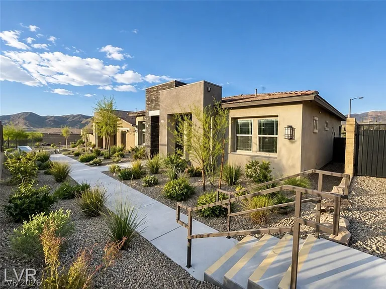 12524 Primrose Grove Ln — Photo 2