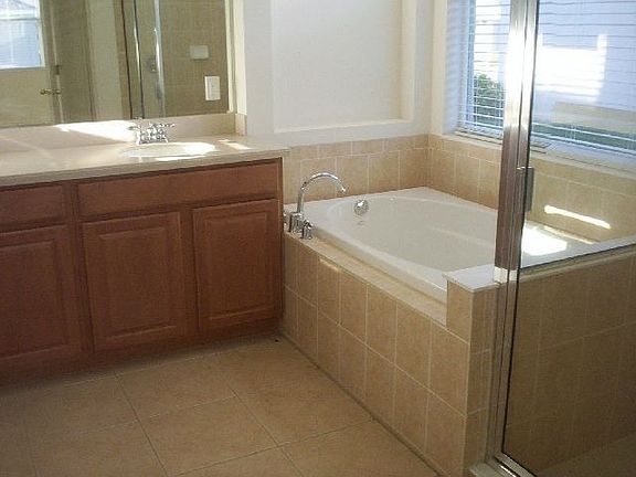 4th image of 5743 48th Street Cir E