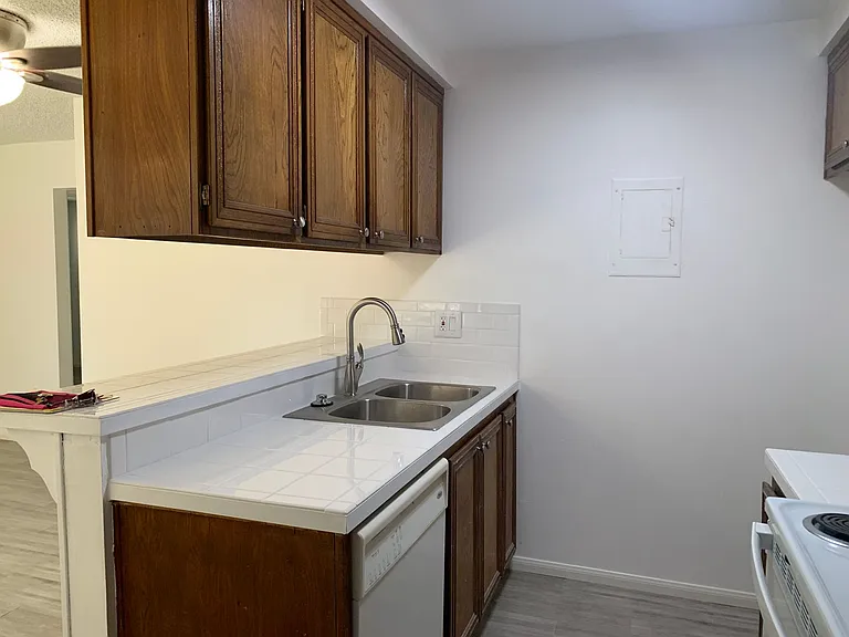 1185 Bryce Way — Photo 5