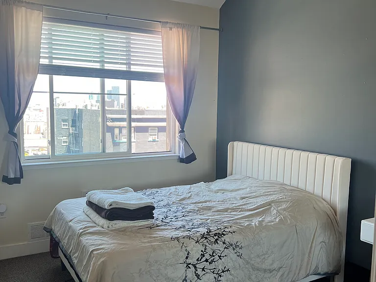 851 Van Ness Ave #406 — Photo 9