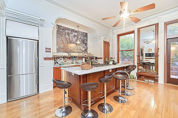 1st image of 254 W 132nd St #2