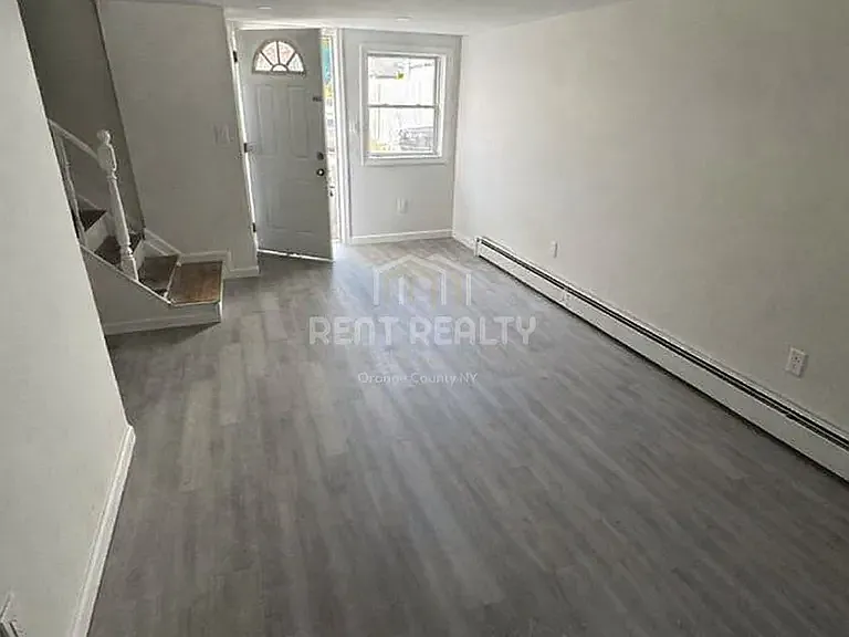 149 Lewis Ln #3 — Photo 8