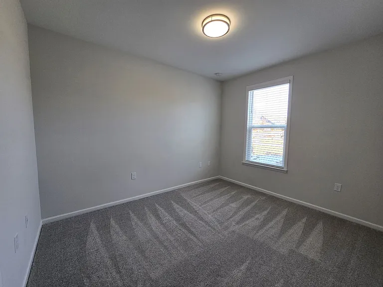2024 Red Pine Trl — Photo 31