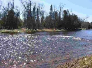 21st Rd, Escanaba, MI 49829