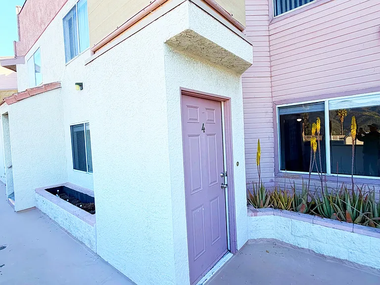 3119 Foothill Blvd #4 — Photo 38