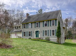 28 Spruce Ln, Auburn, NH 03032