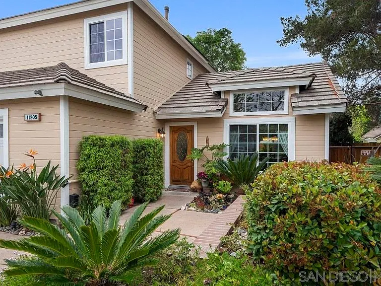 11205 Candleberry Ct — Photo 3